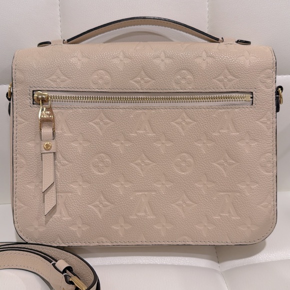 Louis Vuitton Metis Emptiente Leather Cream with gold hardware - Picture 3 of 9